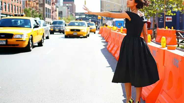 Siyah Elbise Kombin Önerileri - Mikos Store