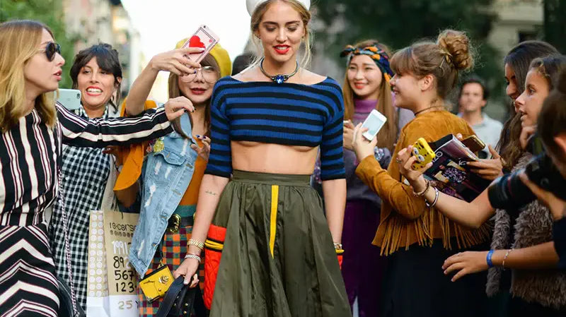 Yaz Aylarının Vazgeçilmez Parçası Crop Top - Mikos Store