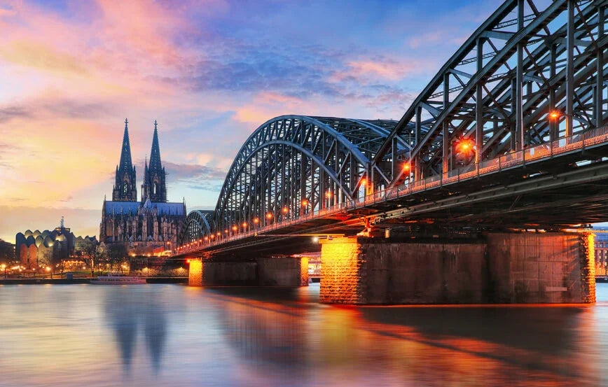 Köln Gezi Rehberi - Mikos Store