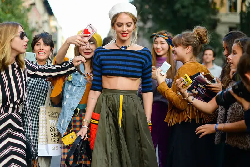 Yaz Aylarının Vazgeçilmez Parçası Crop Top - Mikos Store